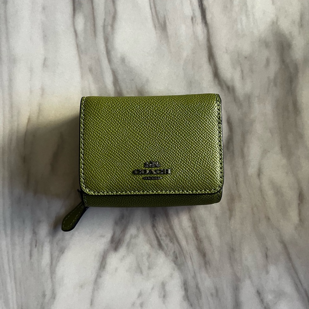 Coach Green Leather Trifold Wallet